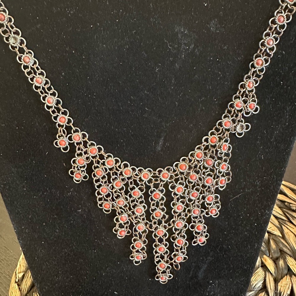 Vintage Mesh Bib Necklace w/ Coral Stones – Mixed Metal Chain‑Maille 1970s Style